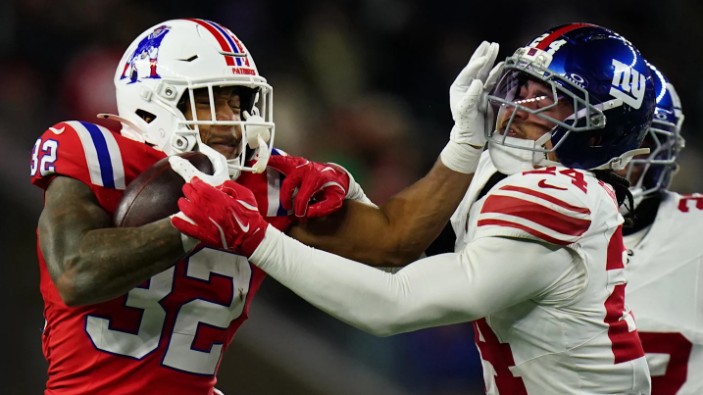 Top 10 รุกกี้ NFL 2025 ที่กำลังเปลี่ยนโฉมทีม: เมื่อ RB ฟอร์มพีคปลายฤดูกาลพาทีมลุ้นเพลย์ออฟ