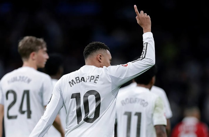 สถิติที่ถูกทาบ: ความหมายที่มากกว่าการยิงประตู