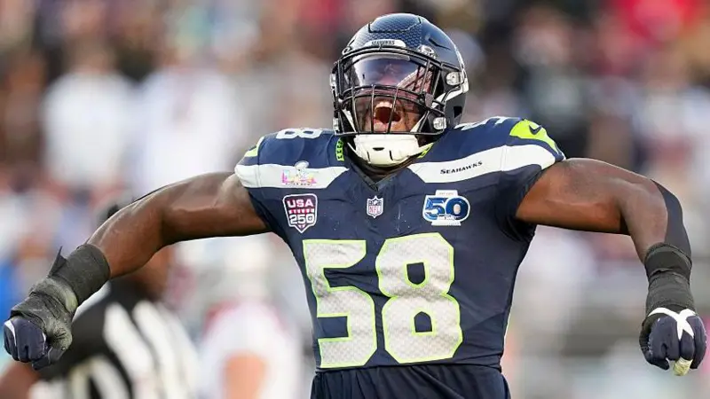 จาก 1% สู่เวทีสูงสุดของ NFL: เรื่องจริงที่ยิ่งกว่านิยายของ Derick Hall