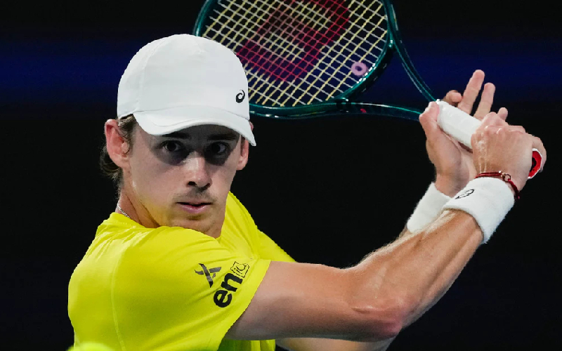 อเล็กซ์ เด มินออร์