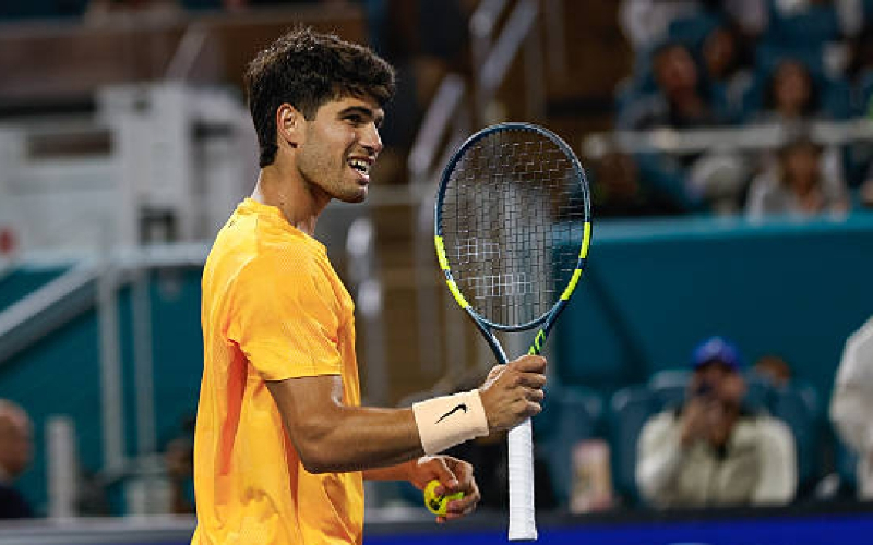 อัลคาราซ มือวางอันดับ 1